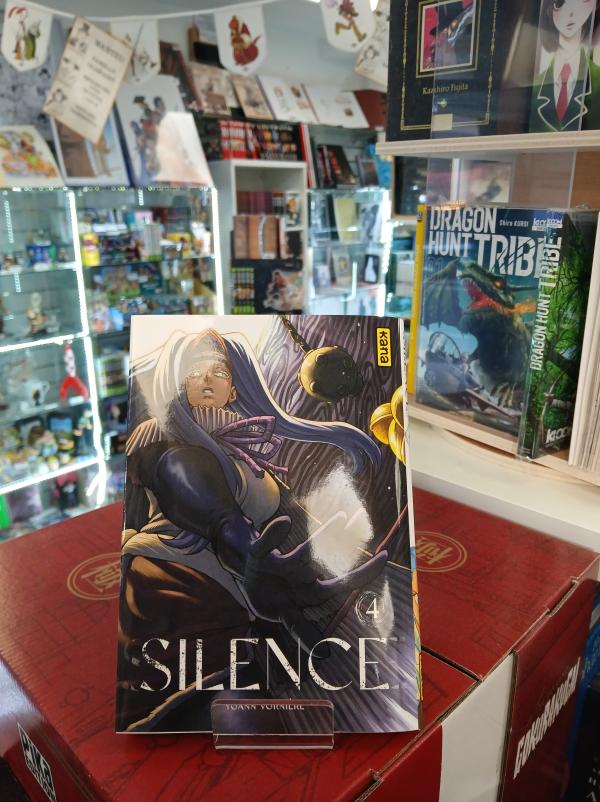 SILENCE - TOME 4 + JAQUETTE ALTERNATIVE OFFERTE POUR L'ACHAT DU TOME