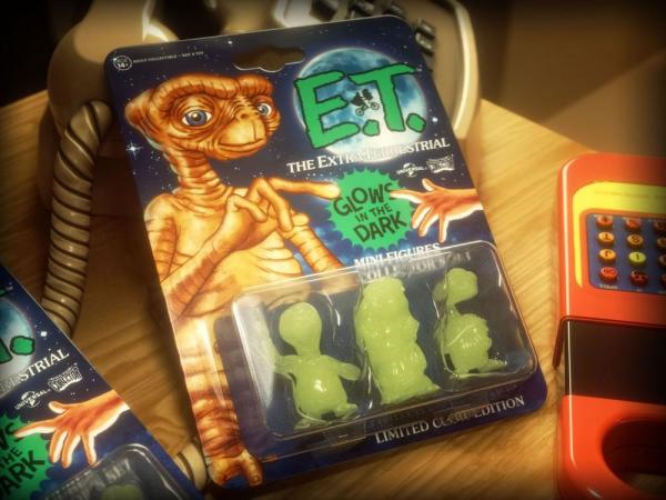 E.T. l´extra-terrestre pack 3 mini figurines Collector's Set Glowing Edition 5 cm