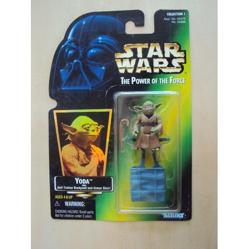 Star Wars The Power Of The Force Yoda With Jedi Trainer Backpack And Gimer Stick