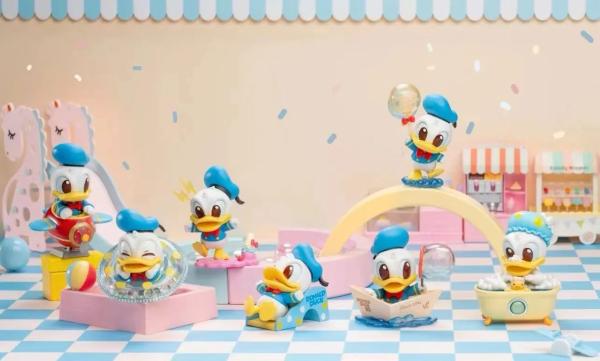 Top Toy Blind Box Donald Duck 90