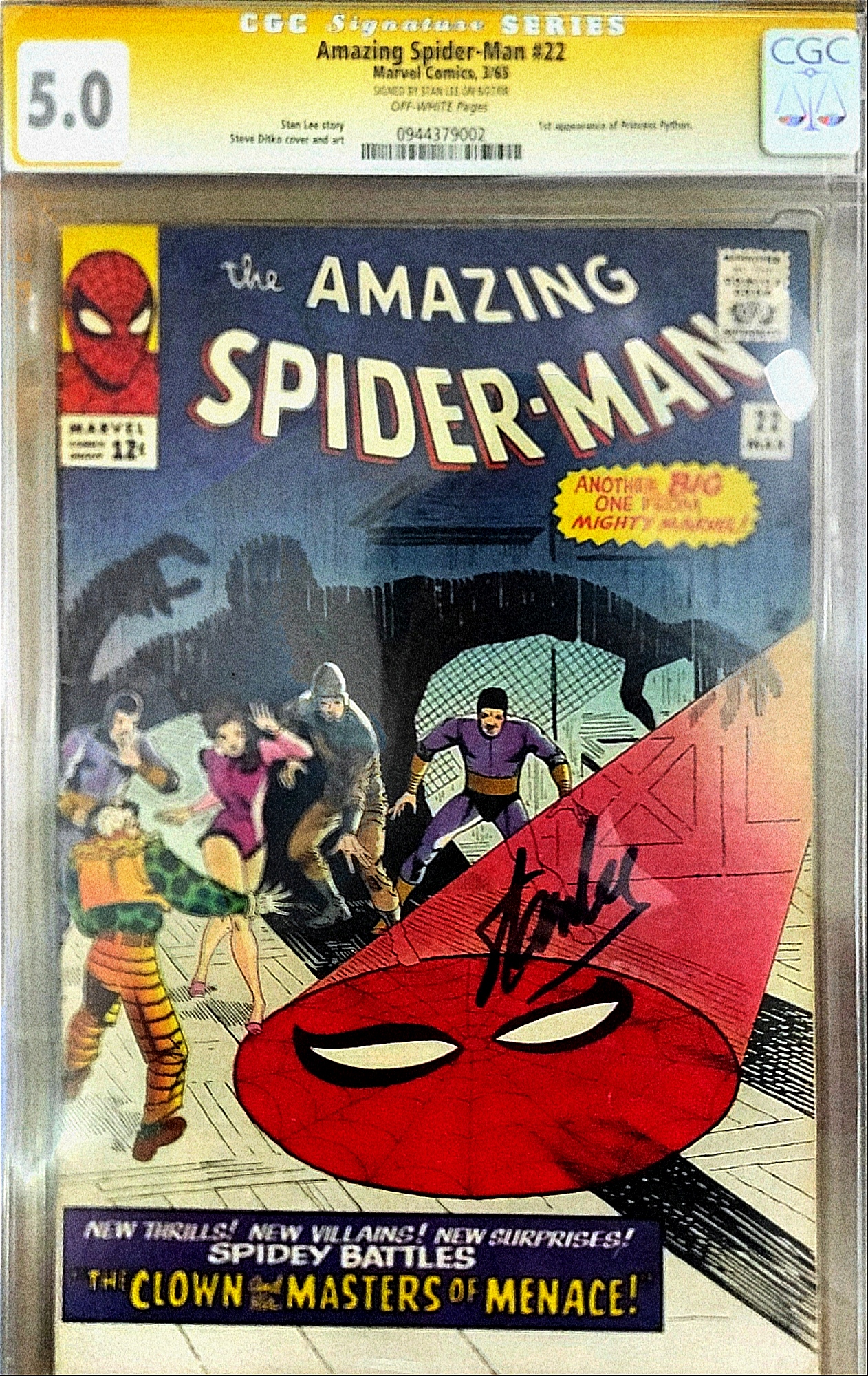 AMAZING SPIDER-MAN #22 STEVE DITKO CVR SIGNED BY STAN LEE 5.0