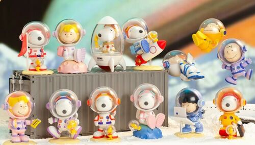 Pop Mart x Snoopy Space Exploration